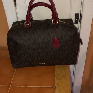 Micheal Kors handbag